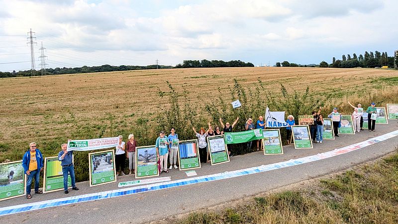 Klimabündnis Solingen setzt ein deutliches Zeichen zum Erhalt von Buschfeld.